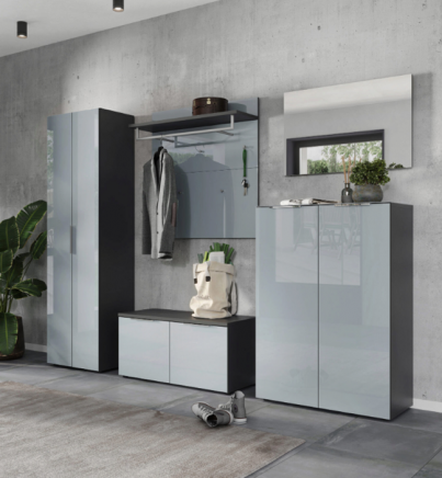 Garderobenmöbel