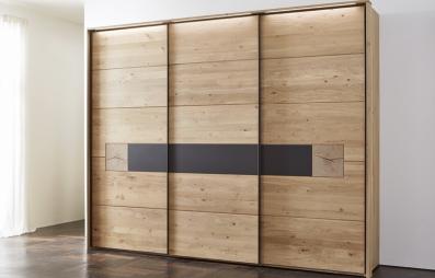 Wöstmann WSM 1600 Schrank 3 Türig 6003 