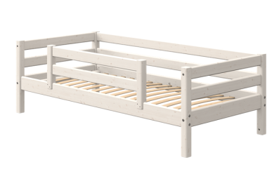 Flexa Classic Bett mit halber Absicherung 90 x 200 cm | Weiß lasiert